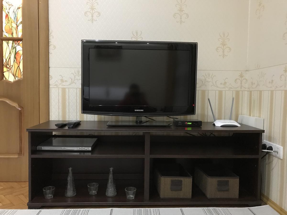 מוקצ'בה Large Apartment In The City Center מראה חיצוני תמונה